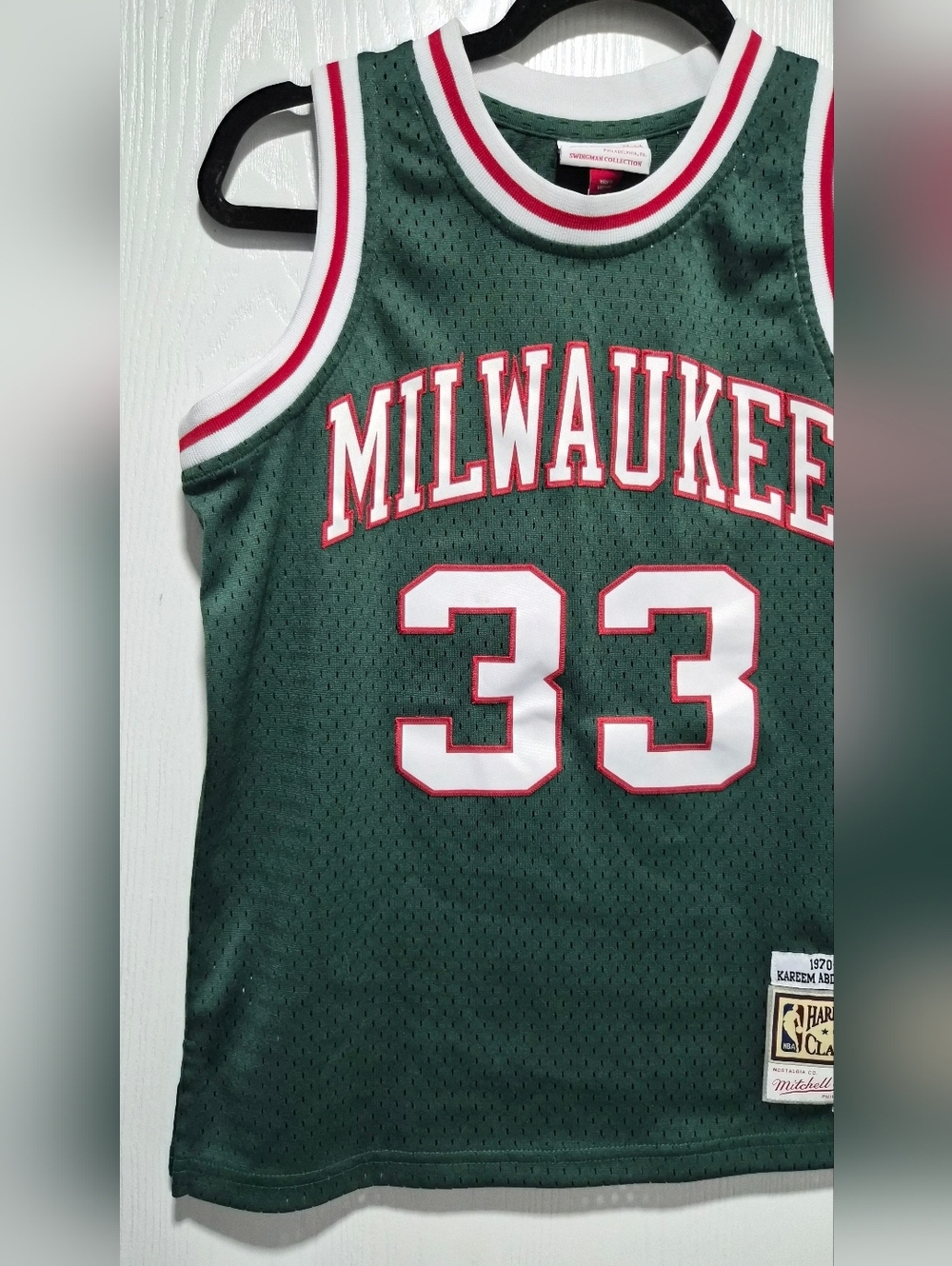 Mitchell & Ness Hardwood Classics 1970 Kareem Abdul Jabbar Milwaukee Bucks Kids - Picture 2 of 7